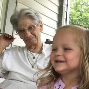 Meet your Posher, Cindy